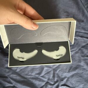 Typology L74 Set- smoothing eye contour mask set